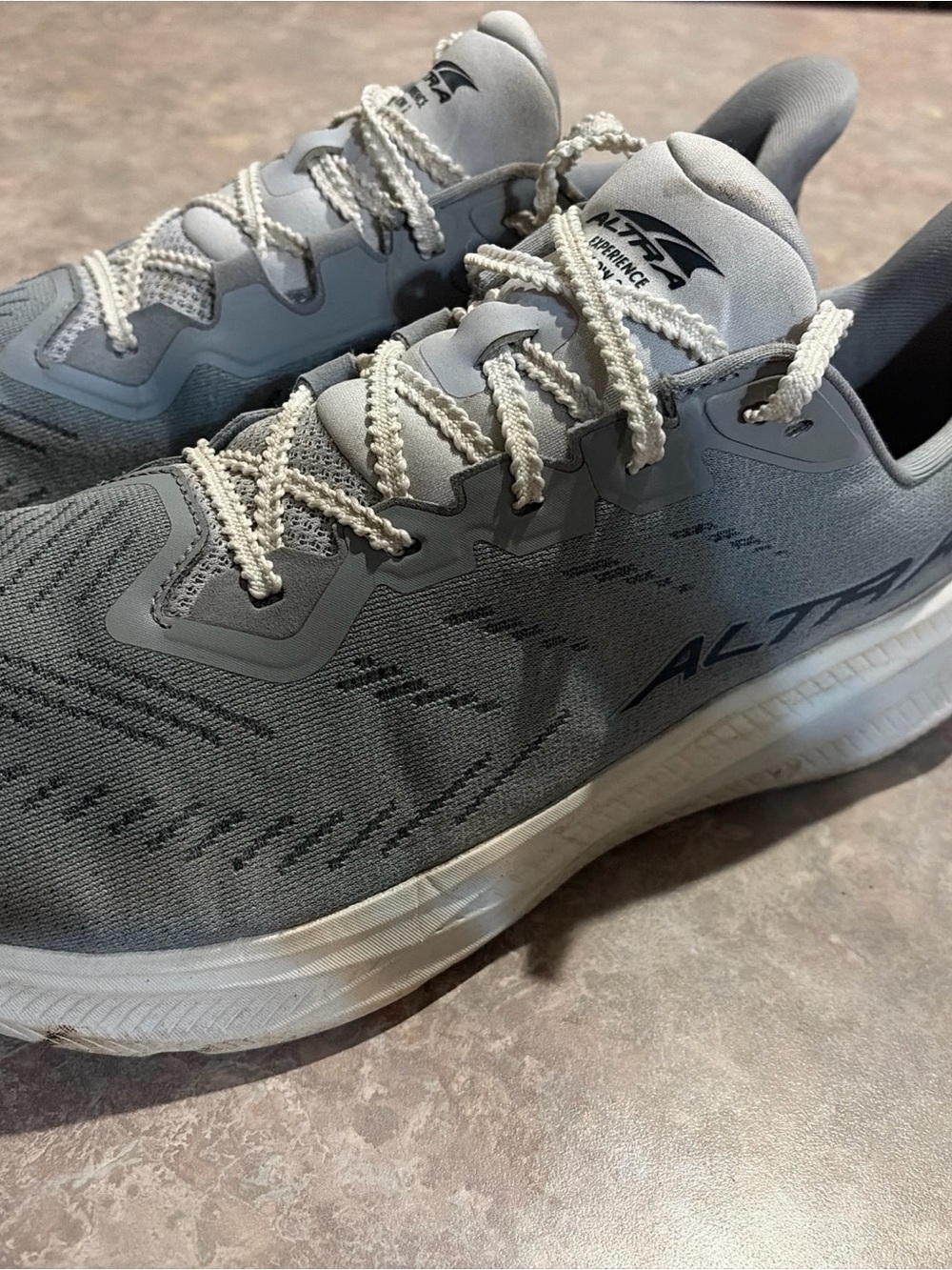ALTRA EXPERIENCE FLOW RUNNING SHOES MENS SIZE 11